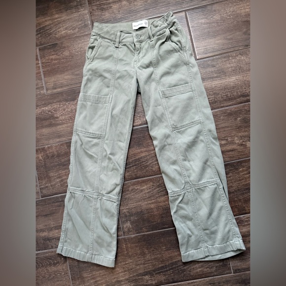 Abercrombie Kids Sage Cargo Pants - Picture 1 of 4